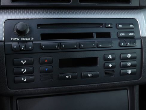 Used 2005 BMW M3 Coupe image 55