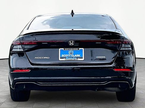Used 2025 Honda Accord Sport image 7