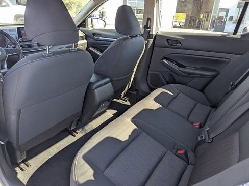 Used 2023 Nissan Altima 2.5 SV image 28