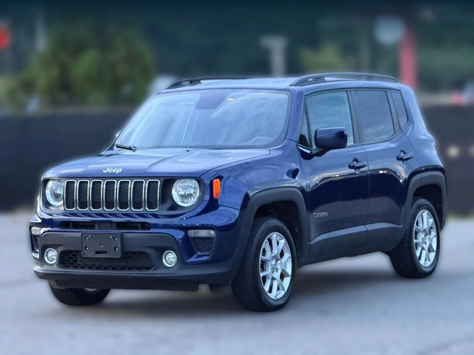 Used 2020 Jeep Renegade Latitude w/ Cold Weather Group AWD/4WD image 6