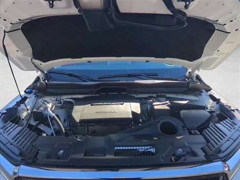 New 2026 Honda Pilot Touring image 21