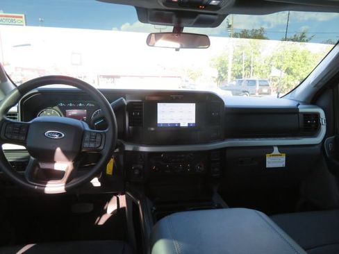 Used 2026 Ford F350 XLT w/ FX4 Off-Road Package AWD/4WD image 23
