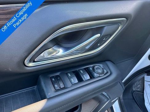 Used 2023 Chevrolet Tahoe Z71 w/ Z71 Off-Road Package image 29