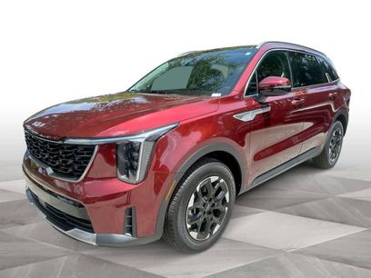 Certified 2025 Kia Sorento S w/ Panoramic Sunroof Package