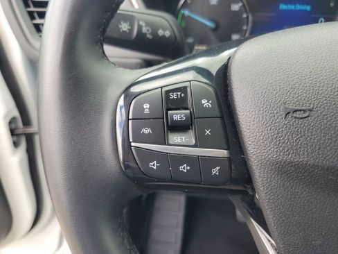 Used 2022 Ford Escape SE w/ Cold Weather Package AWD/4WD image 12