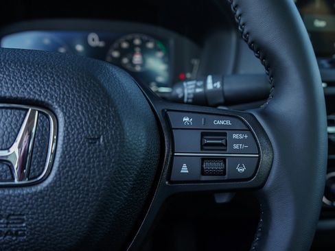 New 2025 Honda Accord EX-L image 19