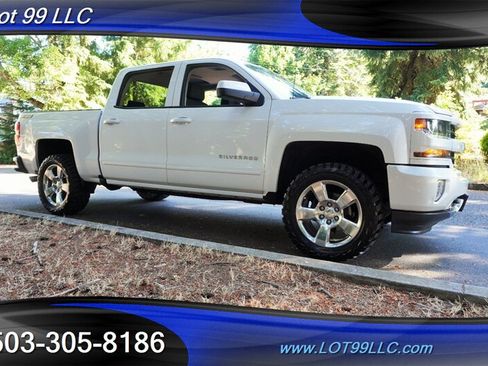 Used 2017 Chevrolet Silverado 1500 LT w/ All Star Edition AWD/4WD image 7