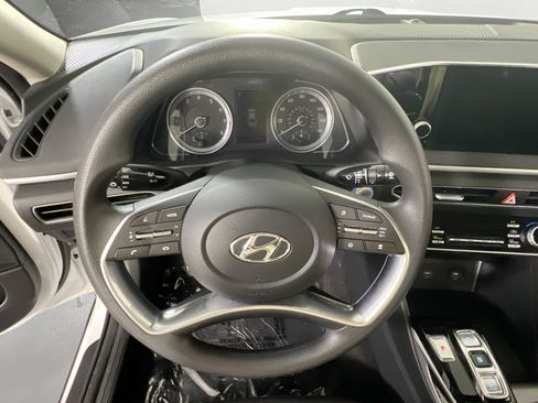 Used 2023 Hyundai Sonata SEL FWD image 11