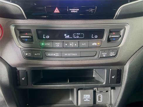 Used 2022 Honda Ridgeline RTL-E image 22