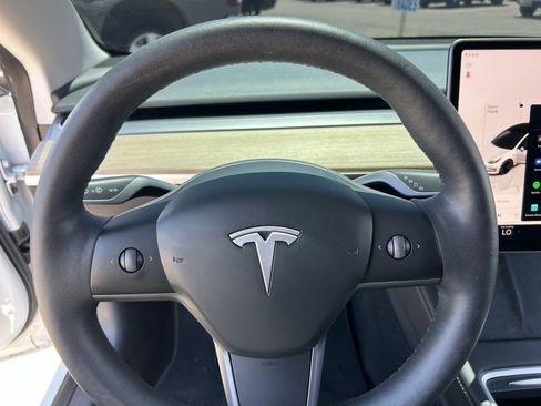 Used 2023 Tesla Model 3 Performance AWD/4WD image 19