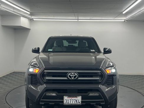 Used 2026 Toyota Tacoma SR5 RWD image 5