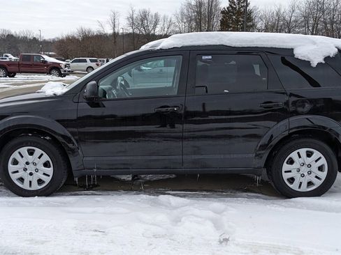 Used 2019 Dodge Journey SE image 6