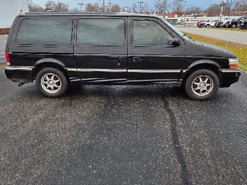 Used 1993 Plymouth Grand Voyager LE image 3
