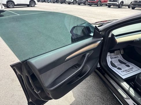Used 2022 Tesla Model 3 Performance AWD/4WD image 10
