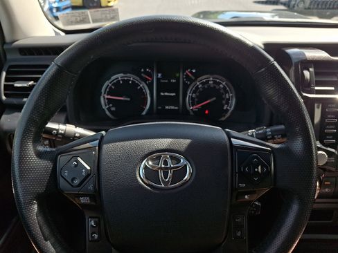 Used 2023 Toyota 4Runner TRD Off-Road Premium w/ Off Road Premium Plus Package AWD/4WD image 19