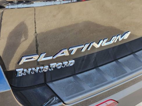 New 2026 Ford Explorer Platinum image 11