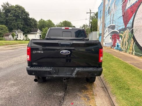 Used 2015 Ford F150 XLT w/ Equipment Group 302A Luxury AWD/4WD image 6