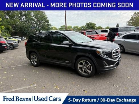 Used 2018 GMC Terrain SLT w/ Preferred Package FWD image 4