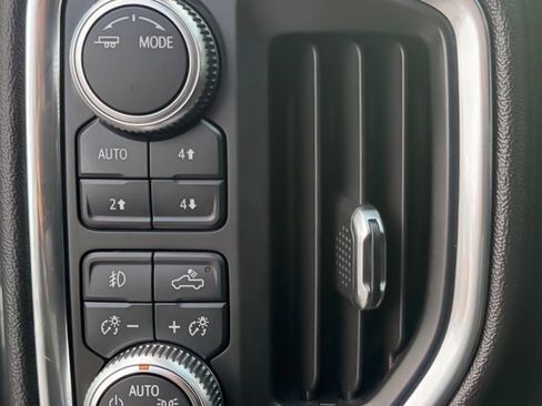 Used 2020 GMC Sierra 1500 AT4 w/ AT4 Preferred Package image 28