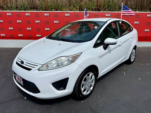Used 2012 Ford Fiesta S FWD image 2