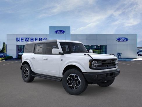 New 2025 Ford Bronco Outer Banks image 1