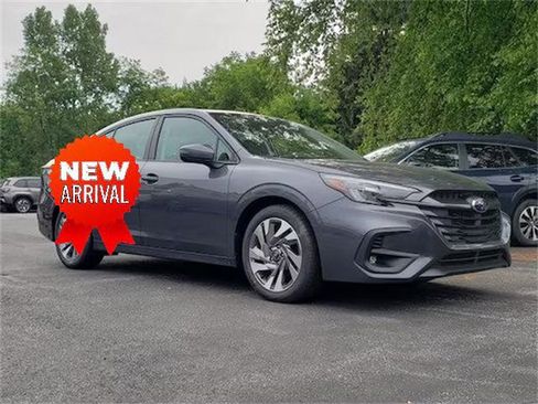 Certified 2025 Subaru Legacy Limited image 1