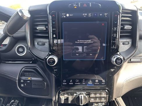 Used 2024 RAM 2500 Limited image 24