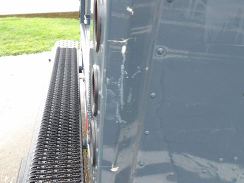 Used 2019 Ford E-450 and Econoline 450 Super Duty RWD image 36