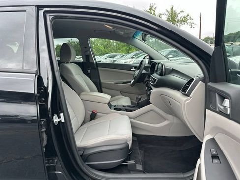 Used 2020 Hyundai Tucson SE w/ Cargo Package AWD/4WD image 15