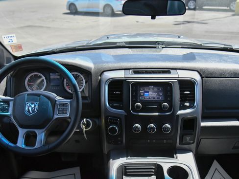 Used 2023 RAM 1500 Warlock AWD/4WD image 36