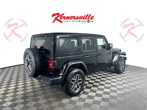 New 2025 Jeep Wrangler Sahara image 7