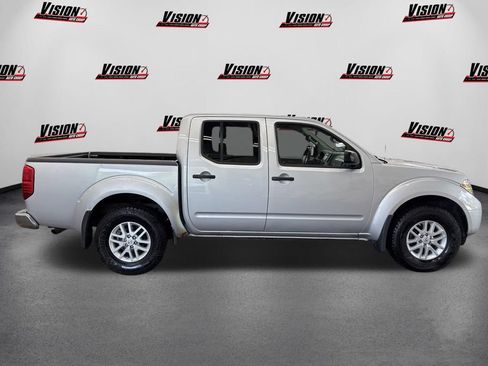 Used 2014 Nissan Frontier SV AWD/4WD image 4