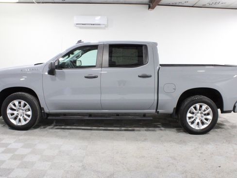 Used 2024 Chevrolet Silverado 1500 Custom image 29