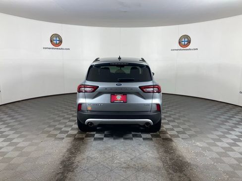 Used 2024 Ford Escape Platinum image 21