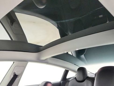 Used 2022 Tesla Model 3 RWD image 72