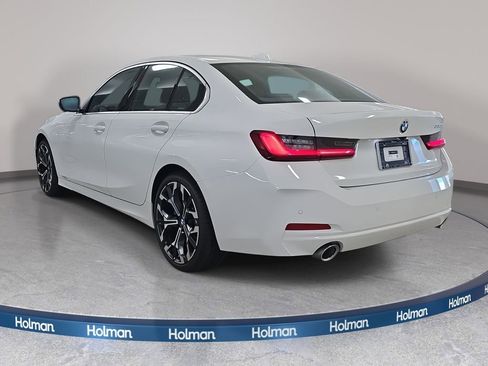 Used 2025 BMW 330i Sedan w/ Convenience Package image 9