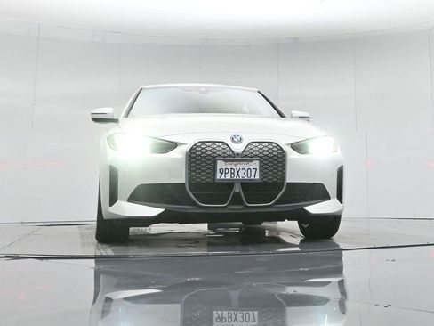 Used 2025 BMW i4 eDrive40 image 50