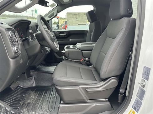 Used 2025 GMC Sierra 2500 Pro image 8