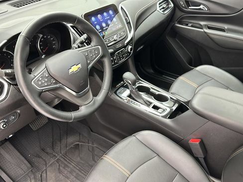 Used 2024 Chevrolet Equinox Premier AWD/4WD image 14