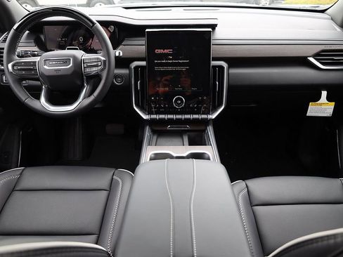 New 2026 GMC Acadia Denali w/ Super Cruise Package FWD image 19