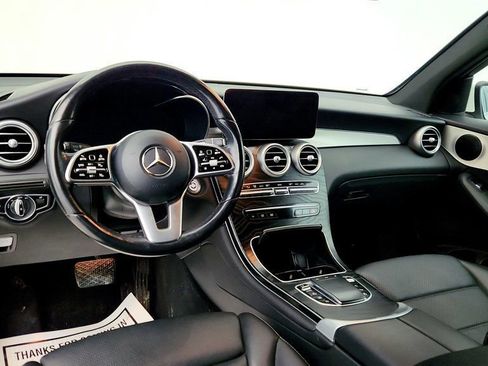 Used 2022 Mercedes-Benz GLC 300 4MATIC image 11