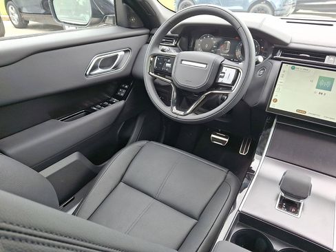 Certified 2026 Land Rover Range Rover Velar Dynamic SE image 15