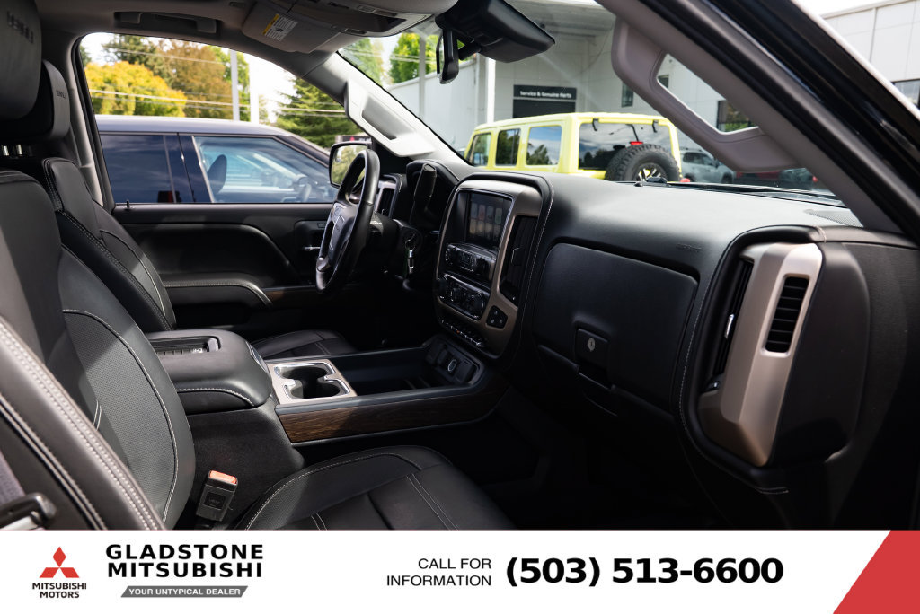 Used 2017 GMC Sierra 1500 Denali w/ Denali Ultimate Package AWD/4WD image 27