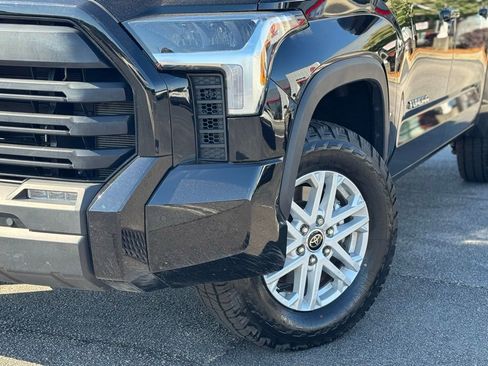 Used 2023 Toyota Tundra SR5 w/ SR5 Premium Package AWD/4WD image 5