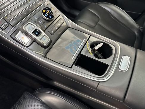 Used 2022 Hyundai Santa Fe Calligraphy image 23