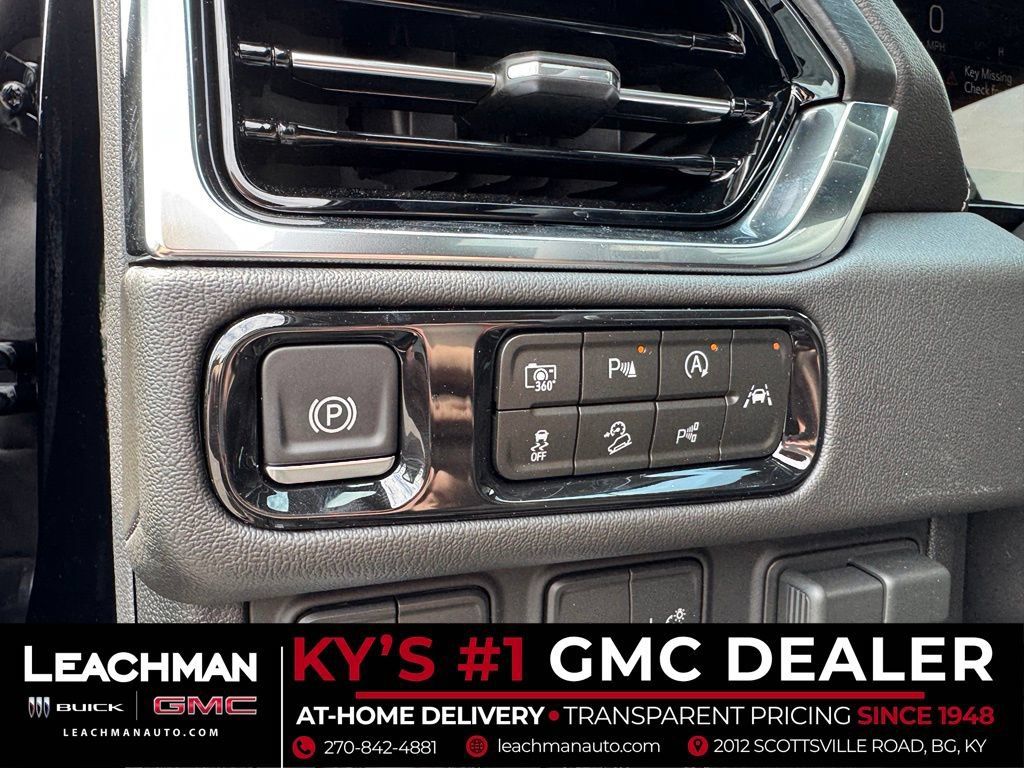 New 2026 GMC Yukon Denali w/ Denali Reserve Package AWD/4WD image 14