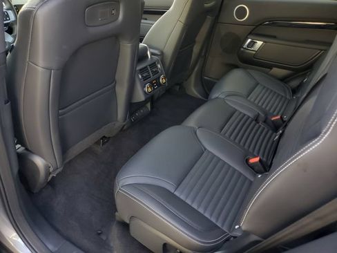 New 2025 Land Rover Discovery S AWD/4WD image 10