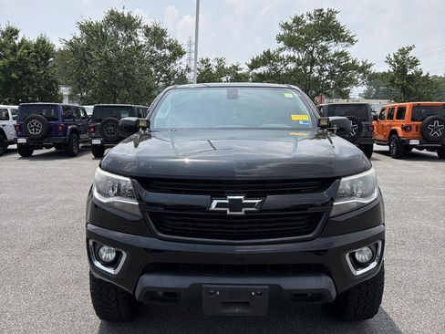 Used 2016 Chevrolet Colorado LT w/ Midnight Edition AWD/4WD image 2