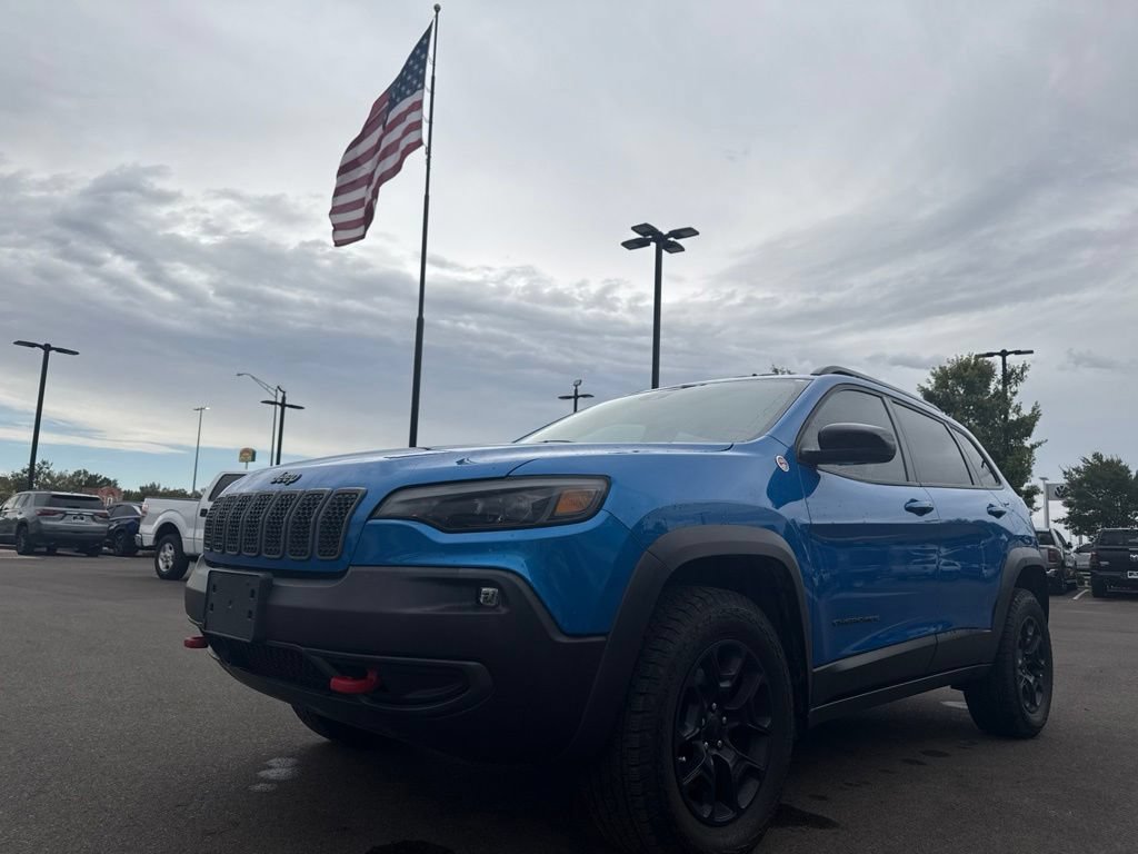 Used 2022 Jeep Cherokee Trailhawk w/ Trailer Tow Group AWD/4WD image 28