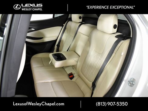 Used 2024 Buick Encore GX Avenir w/ Avenir Technology Package image 22